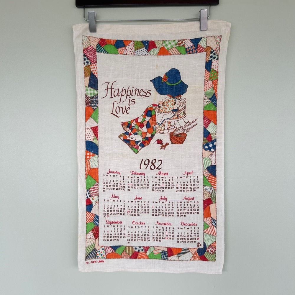 Vintage 1982 Calendar Tea Towel Linen Happiness is Love Patchwork Multicolor